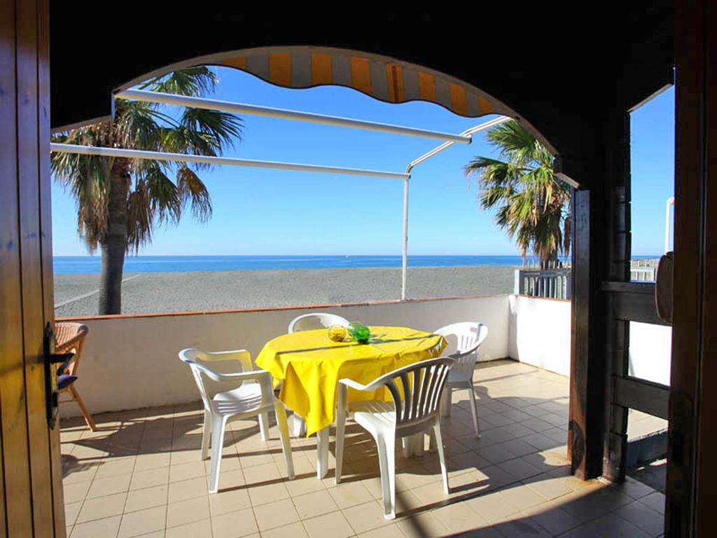 Villaggio La Bussola Paola Exterior photo
